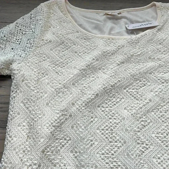 ✨🆕Charming Charlie🆕✨ | White/Ivory Lace  Dress With Sequin - Picture 4 of 8